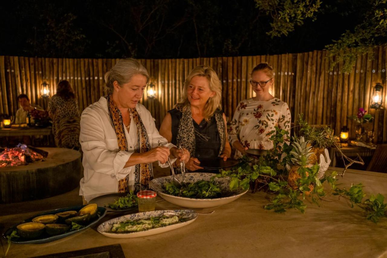 Safari Moon Luxury Bush Lodge Hoedspruit Exterior foto