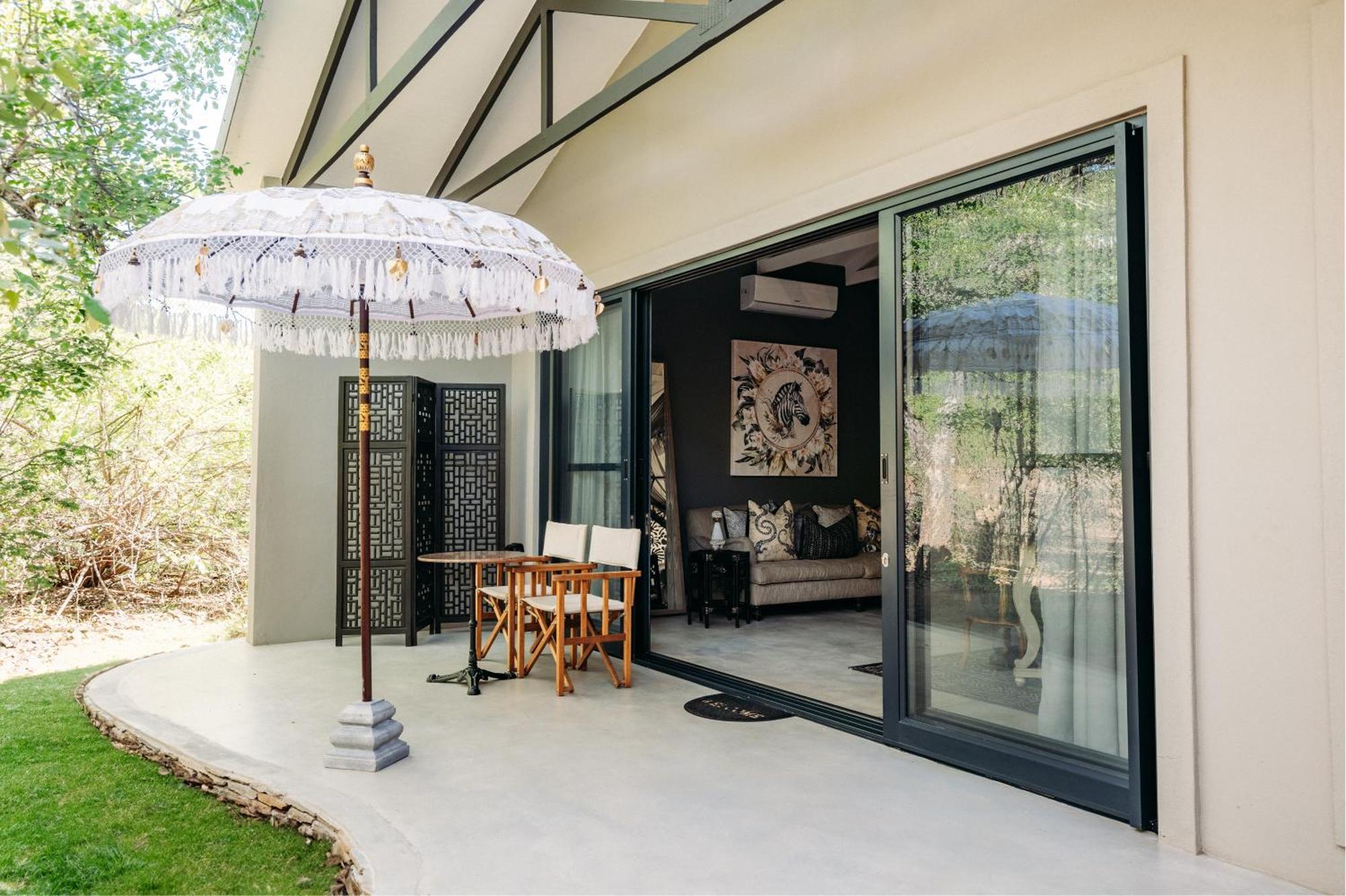 Safari Moon Luxury Bush Lodge Hoedspruit Exterior foto